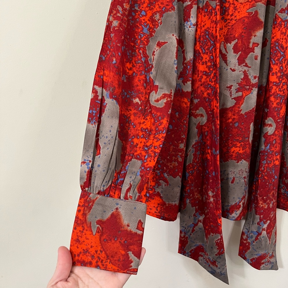W118 By Walter Baker Red Blue Gray Design Front Tie V-Neck Long Sleeve Blouse S - Picture 5 of 9
